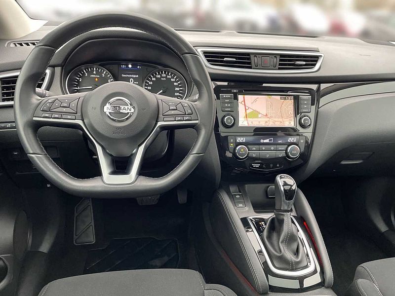 Nissan Qashqai Zama+360°+Pano+Auto+Keyless+Carplay+Navi